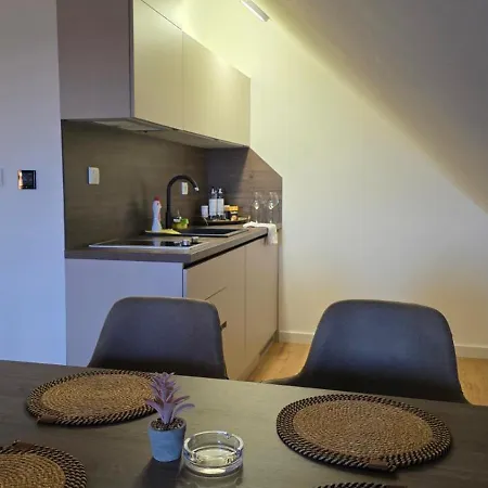 Versus Aparthotel