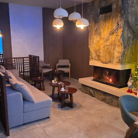 Apartahotel Versus *